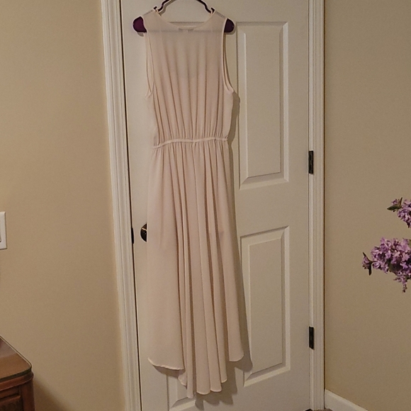 Forever 21 cream dress. Size L - Picture 2 of 5